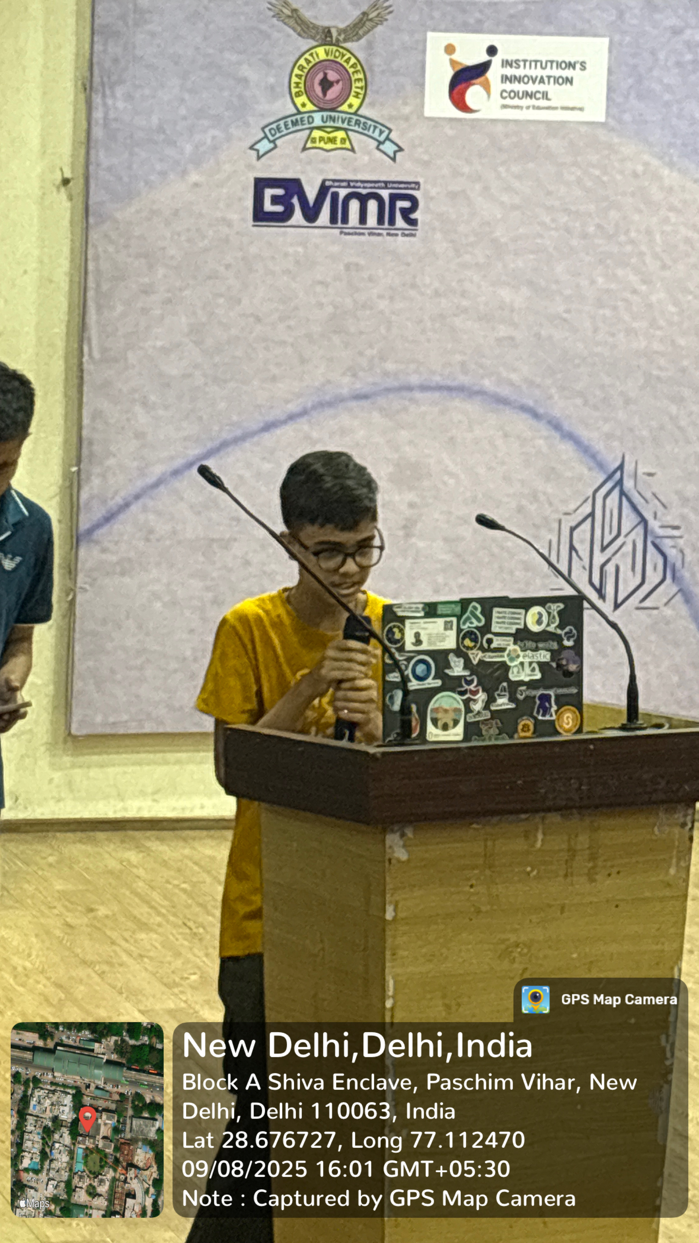 speech photo