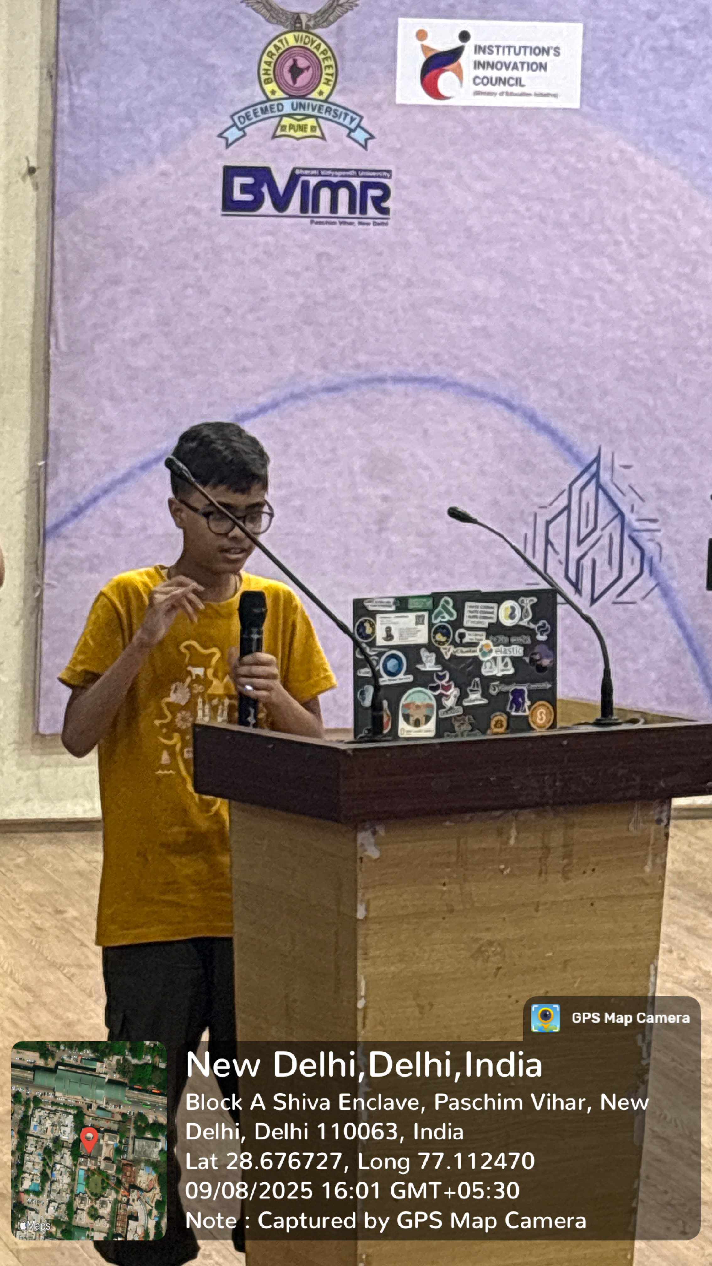 speech photo