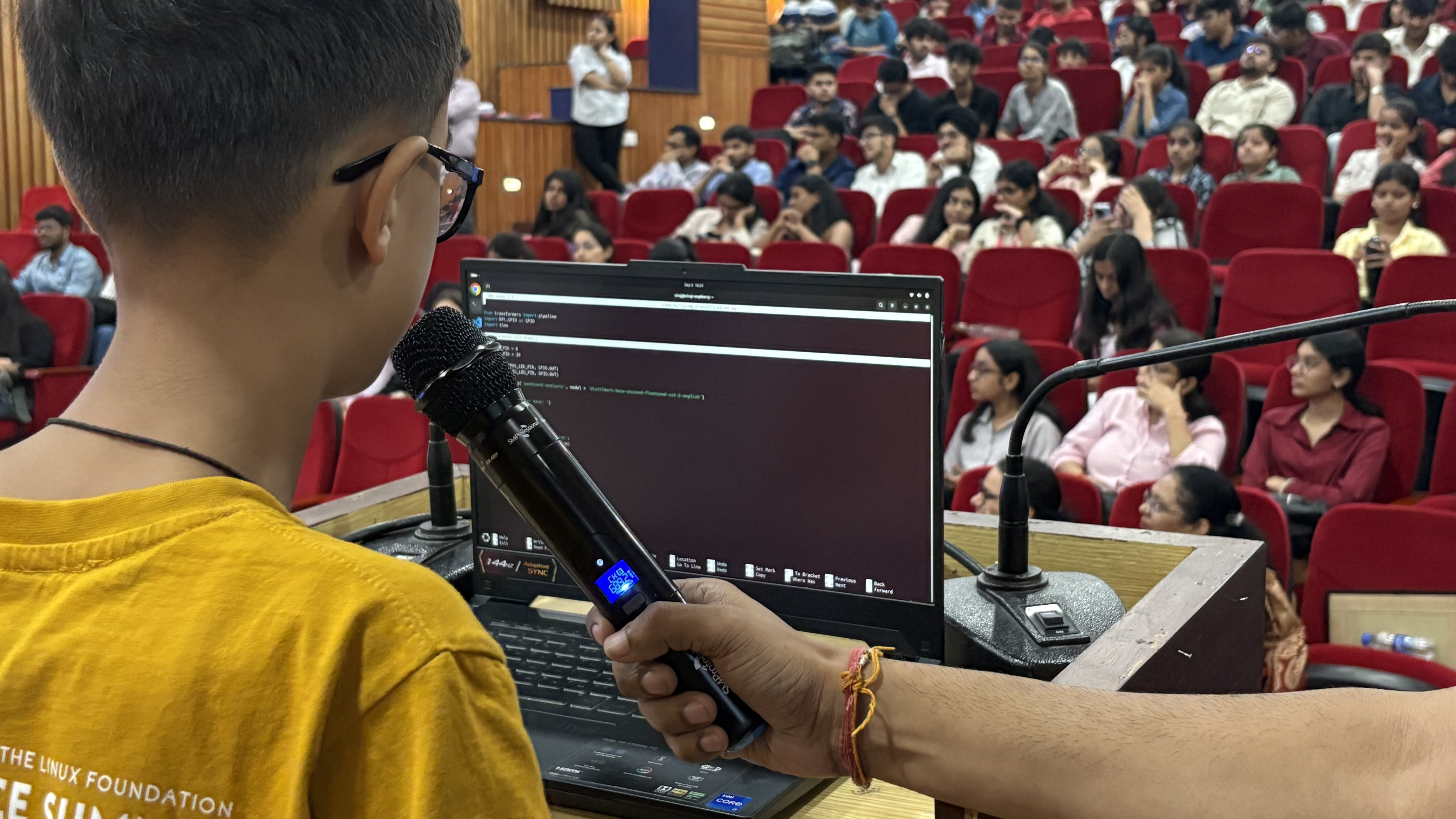 speech photo